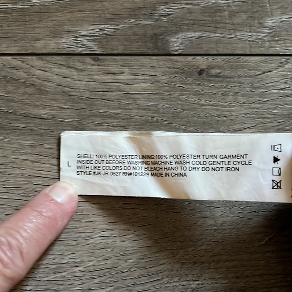 Thick Jacket, in EUC, size large - Picture 10 of 11